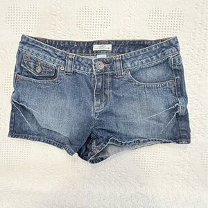 Y2K SO Denim Shortie Shorts (9)